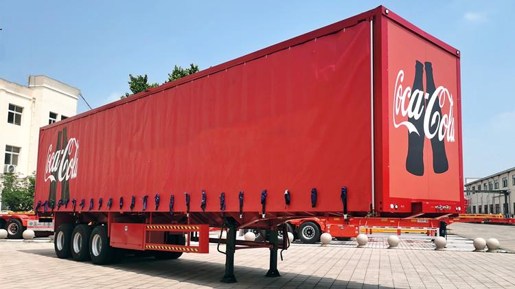 Tri Axle Curtain Side Flatbed Trailer for Sale in Botswana