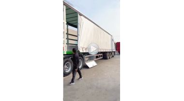 How to Use a Curtainsider